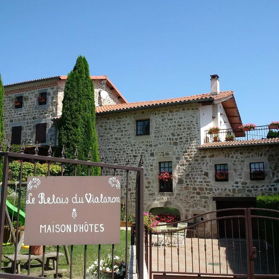 Double Room with Garden View in Saint-Pal-de-Chalencon, Haute-Loire