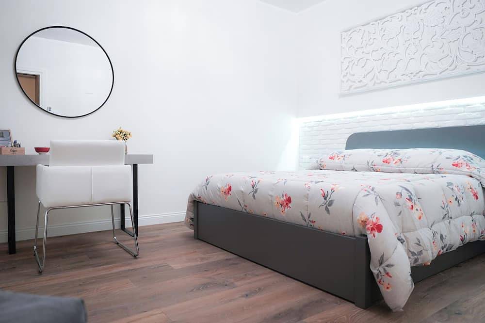 Delightful and refined villa nestled in a green oasis in the city in Palermo, Palermo Province