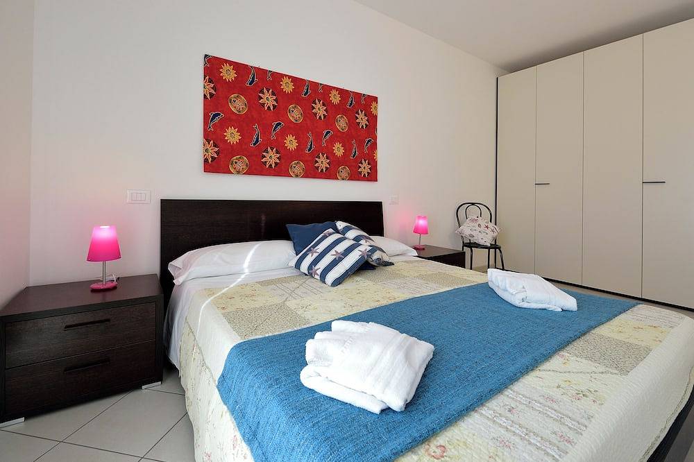 Apartamento entero, Trilo_Mina 3 - Two Bedroom Apartment, Sleeps 5 in Cattolica (Italia), Provincia de Rimini