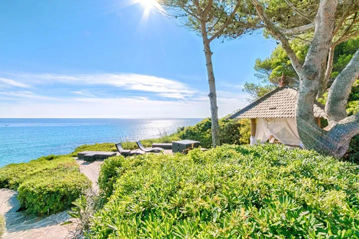Chalet para 6 personas, con jardín y piscina - 1