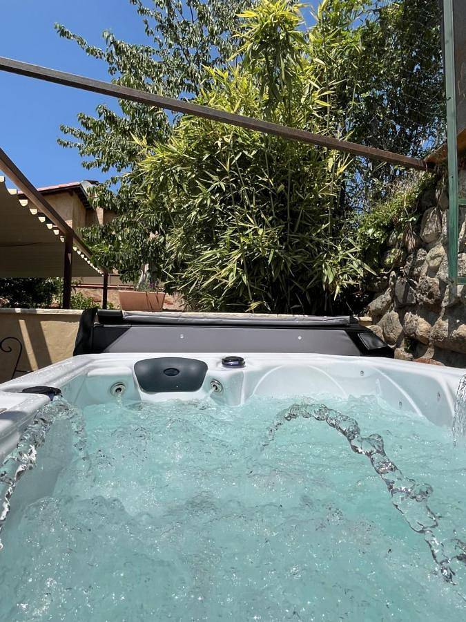 Appartement entier, L 'appel du Canigou in Casteil, Parc naturel régional des Pyrénées catalanes