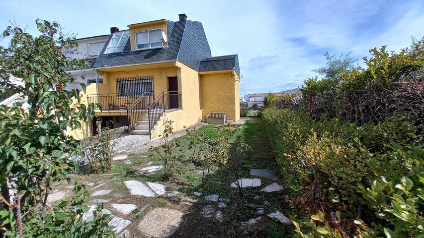 Casa de vacaciones para 5 personas, con jardín y vistas en Sierra de Gredos - 2
