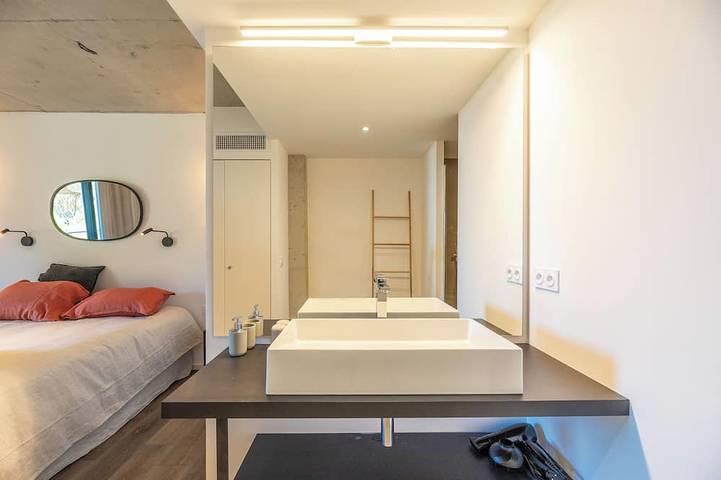 Gîte pour 4 personnes, avec piscine dans Plage De L Ovu Santu - 4