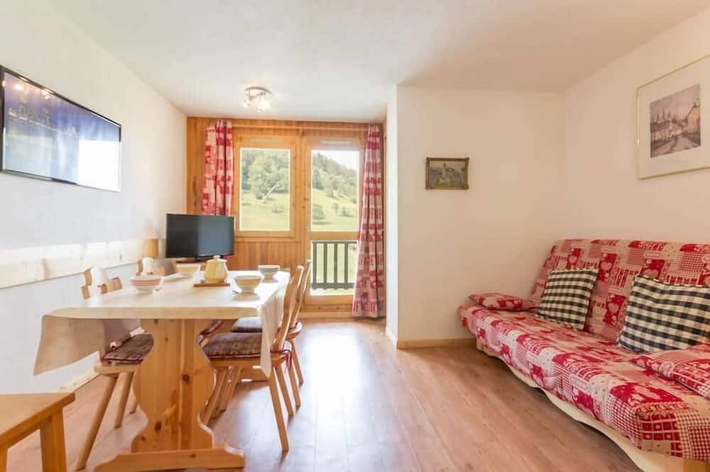 Apartamento entero, 150m del centro estación, Planta baja, vista montaña, balcón, tv, 27m², Montchavin La Plagne in La Plagne, Bellentre