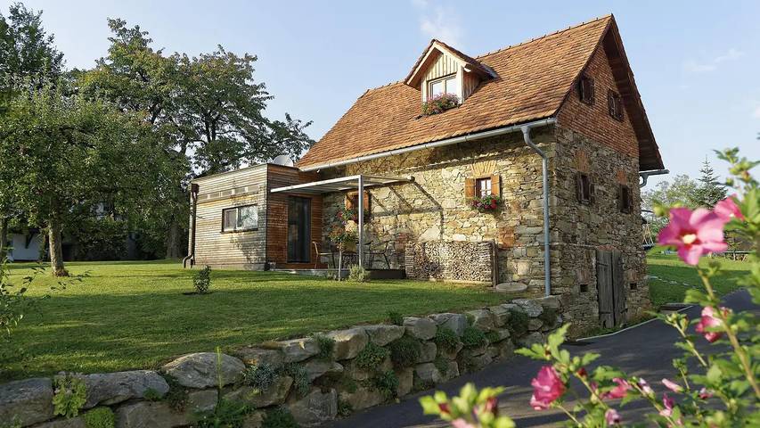 Ferienwohnung für 6 Personen, mit Garten und Pool in Pischelsdorf am Kulm