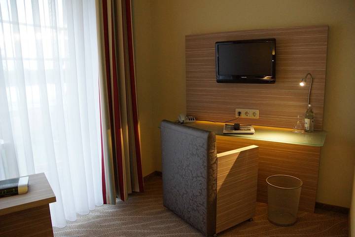 Hotel am Untersee - Einzelzimmer ohne Seeblick, Dusche/Wc in Bantikow, Wusterhausen/Dosse