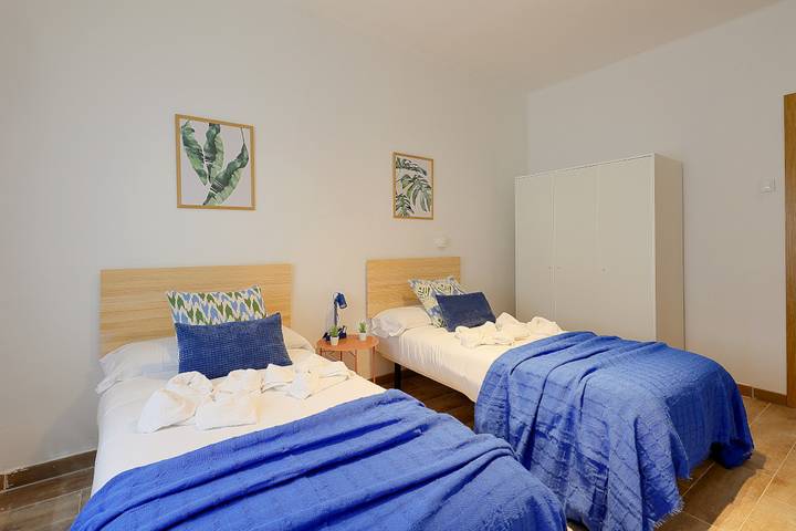 Gîte pour 6 personnes, avec terrasse à Oviedo - 2