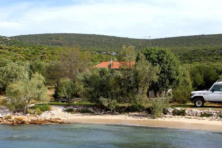 2-Zimmer-Haus am Strand Bucht Zuborovica, Pasman K-321 in Nevidane, Pasman