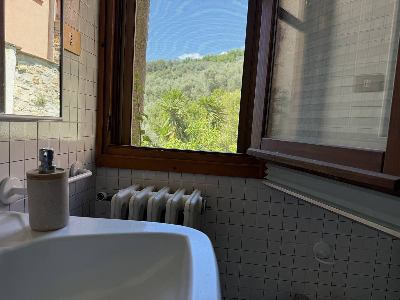 Ganze Wohnung, 1013Im - Terrazza sul Paradiso in Montegrazie, Imperia