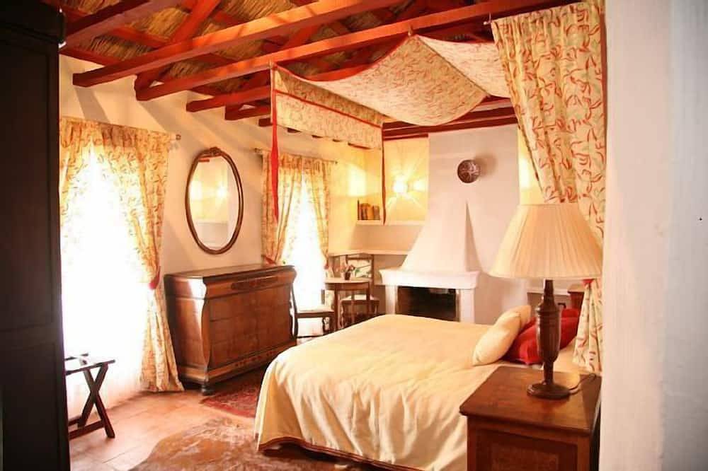 Rural house (full rental) Venta del Celemin for 18 people in Ossa de Montiel, Lagunas de Ruidera Natural Park