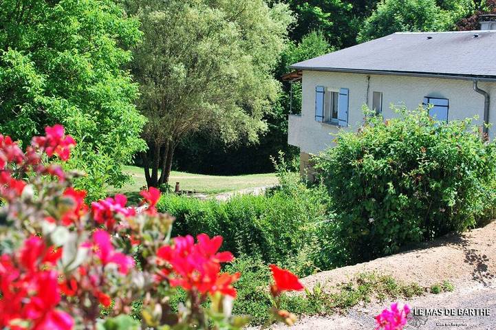 Gîte pour 6 personnes, avec Balcon et Jardin à Sainte-Eulalie-d'Olt