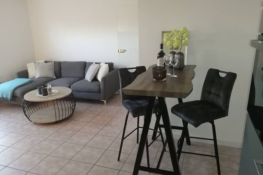 Entire apartment, Cozy, bright apartment in a very quiet location in Detmold, Kreis Lippe