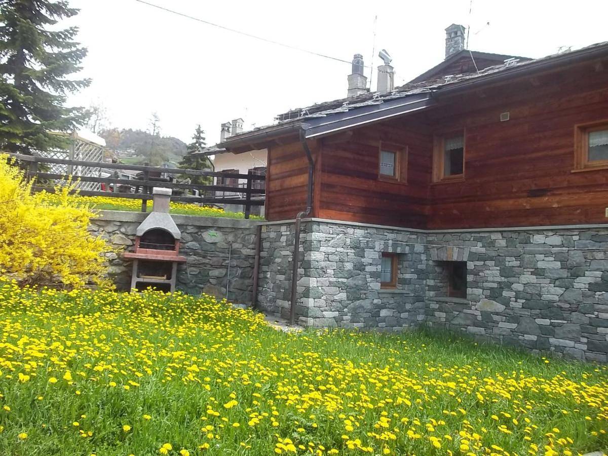 Appartement entier, Maison lo for - casa indipendente in Torgnon, Commune de Torgnon