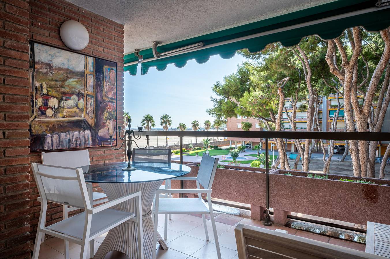 Ganze Wohnung, Ferienwohnung für 6 Personen mit Terrasse in Torredembarra, Costa Dorada