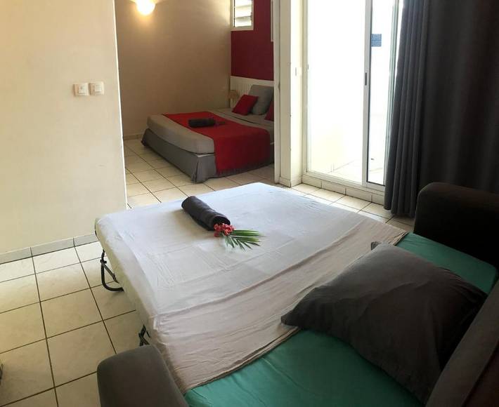 Gîte pour 4 personnes, avec jardin ainsi que piscine et vue à Tartane - 4