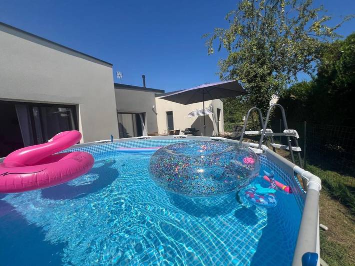 Chambre d’hôte pour 3 personnes, avec piscine et jardin