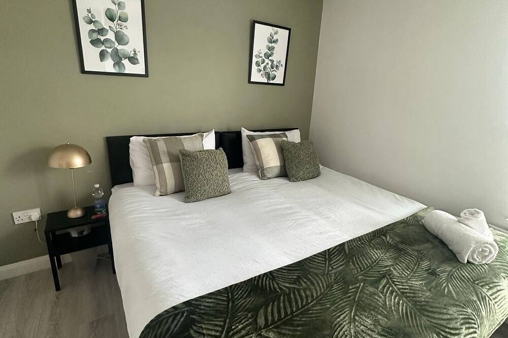 Relaxing 4Br perfect for Long and Short Stay in Aylesbury, Buckinghamshire