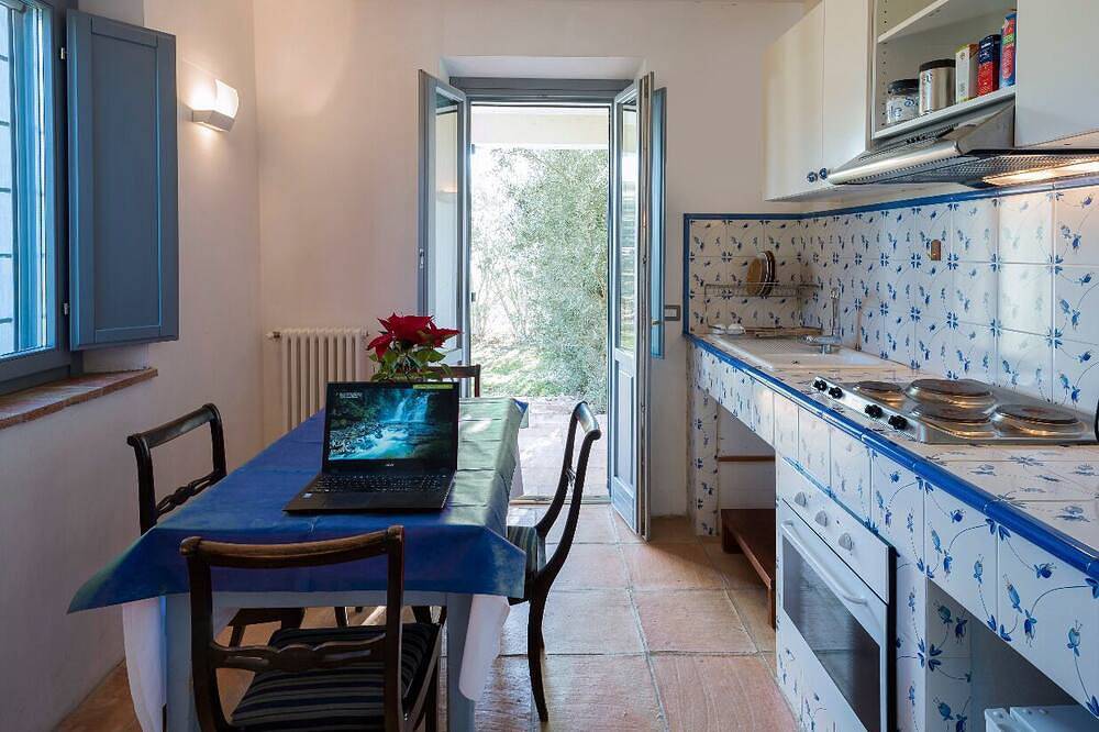 Last Minute! - Il Largo delle Querce in Montalto delle Marche, Ascoli Piceno Provinz