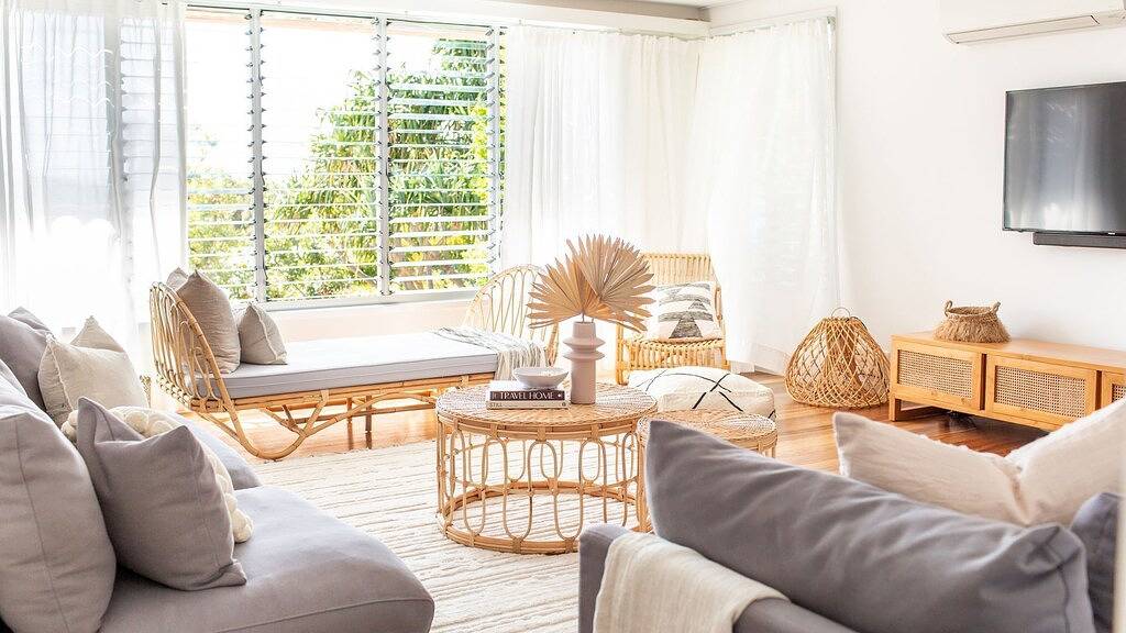 Architektonisch entworfenes Strandhaus, Strand und Geschäfte zu Fuß erreichbar in Sunshine Beach, Noosa