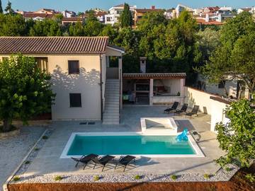 Ferienhaus für 9 Personen, mit Terrasse in Fazana