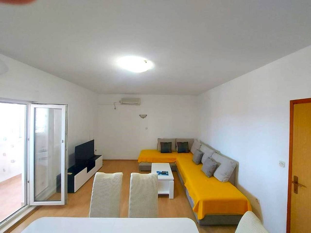 Ganze Wohnung, Apartment Arta in Okrug Gornji, Ciovo