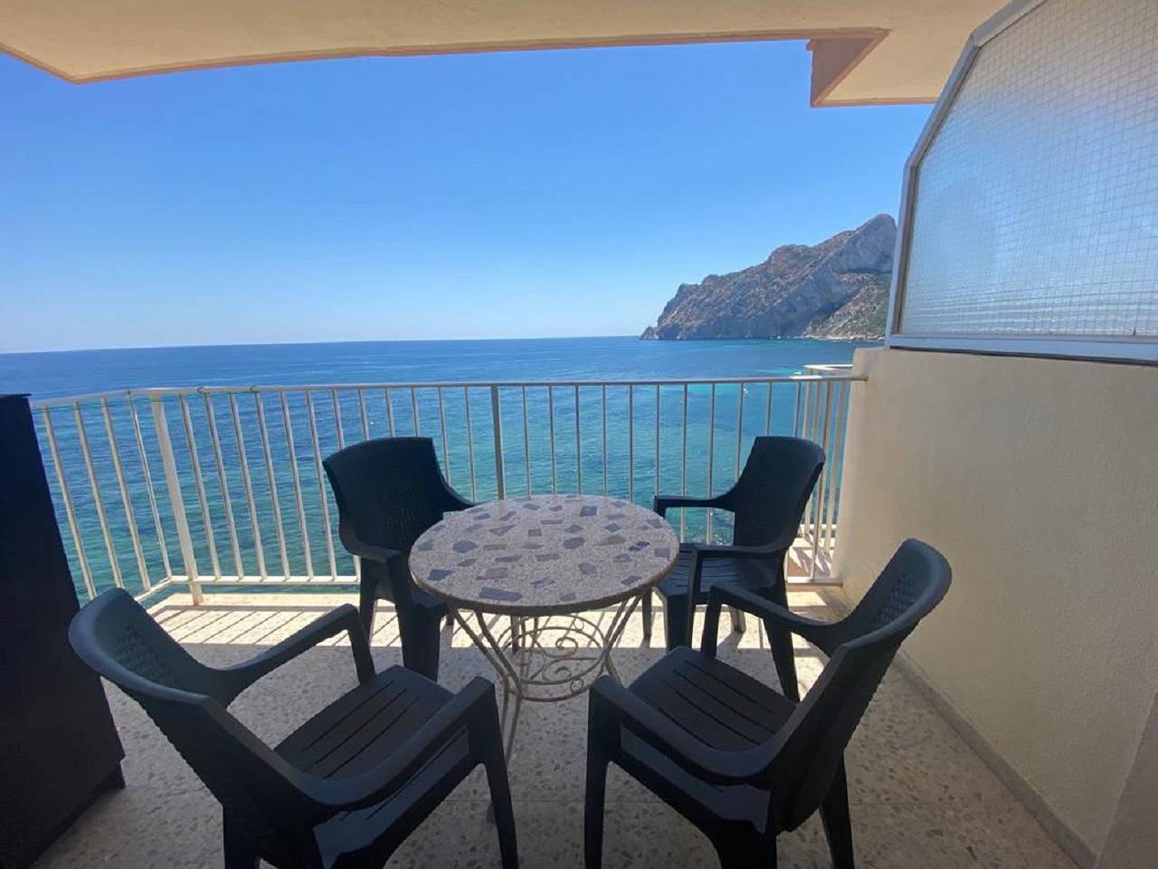 Entire apartment, Ifach Iii in Playa la Fossa, Calpe