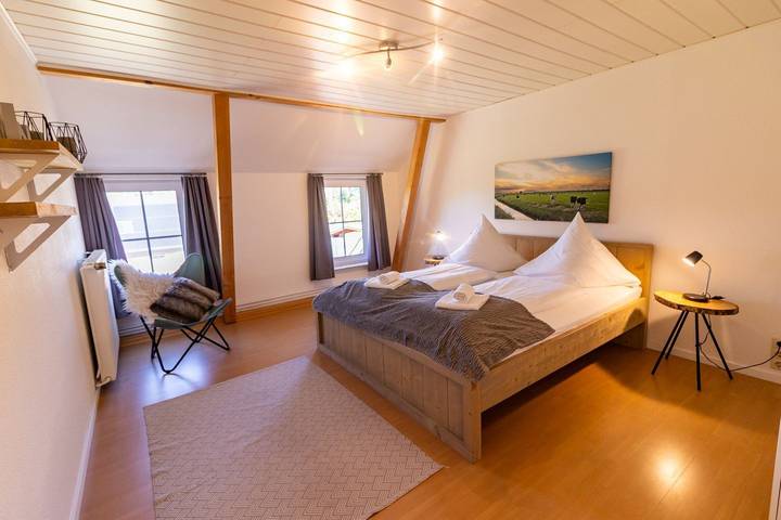 Ferienwohnung für 5 Personen, mit Terrasse in Rysum - 4