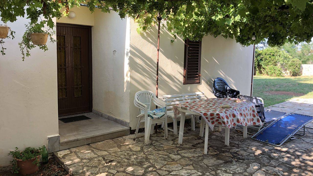 Ganze Ferienwohnung, Ferienwohnung für 9 Personen (80 m²) in Razanac in Razanac, Zadar