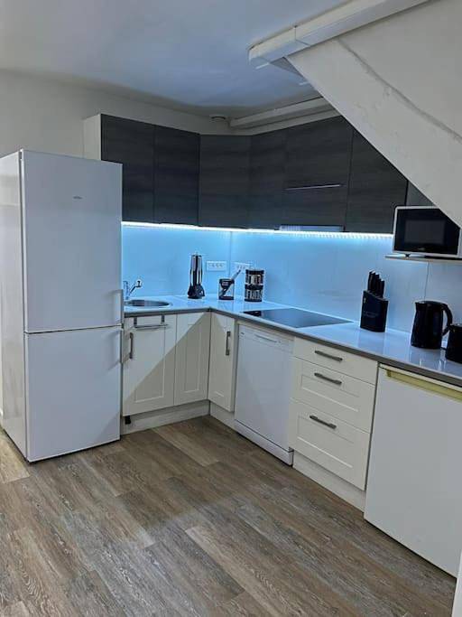 Appartement entier, Confort en centre ville à moins de 15 min d Orly in Longjumeau, Essonne