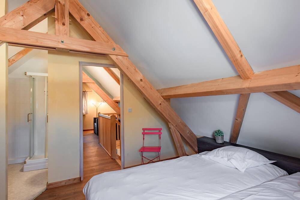 Holiday home on small park with poolview in Le Bourg, Causses du Quercy Regional Nature Park