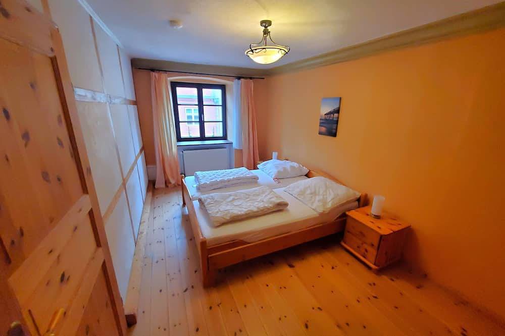 Ganze Wohnung, Kapitänsdeck steuerbord (2. Og) - Altstadthaus Stralsund in Ozeaneum Stralsund, Stralsund