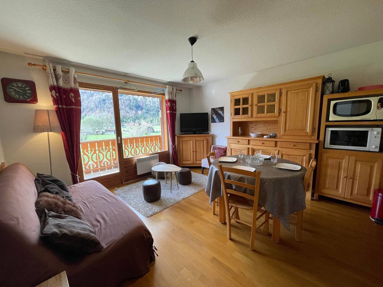 Appartement entier, Appartement T2 avec Balcon et Parking à Samoëns in Samoëns, Région de Bonneville