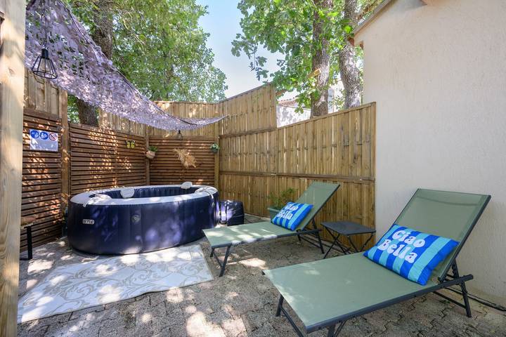 Villa pour 4 personnes, avec jacuzzi et jardin dans le Vaucluse - 2