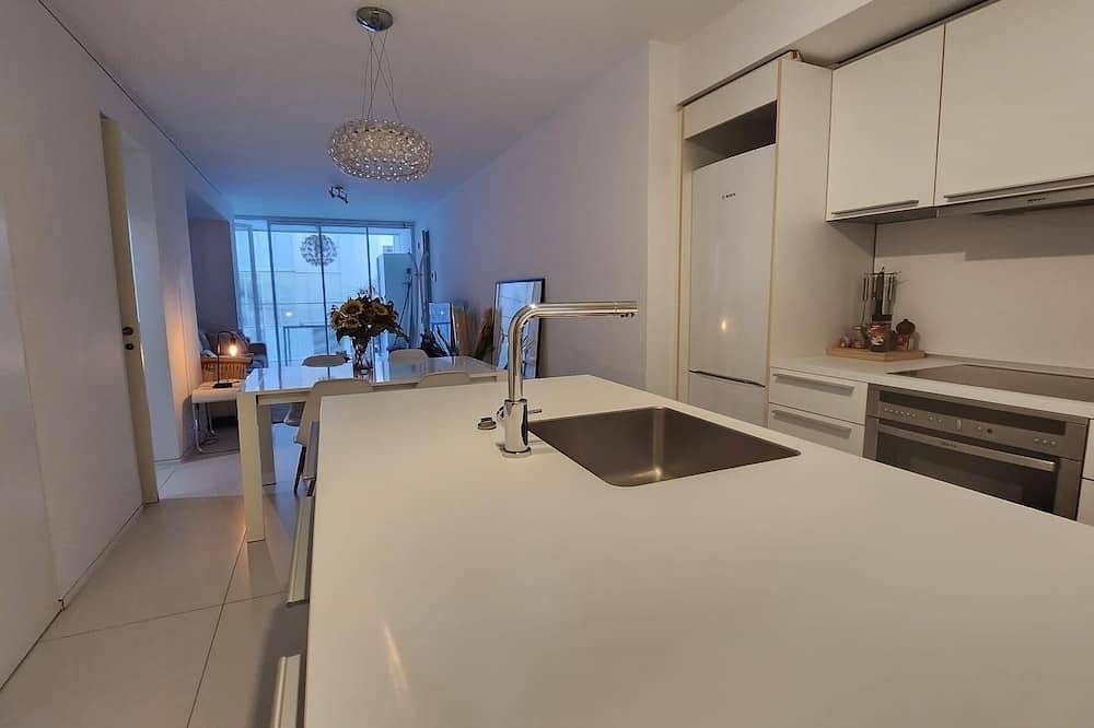 Ganze Wohnung, Ibiza - Apartment - Sleeps 4 - Parking - Pool in Talamanca, Ibiza Stadt