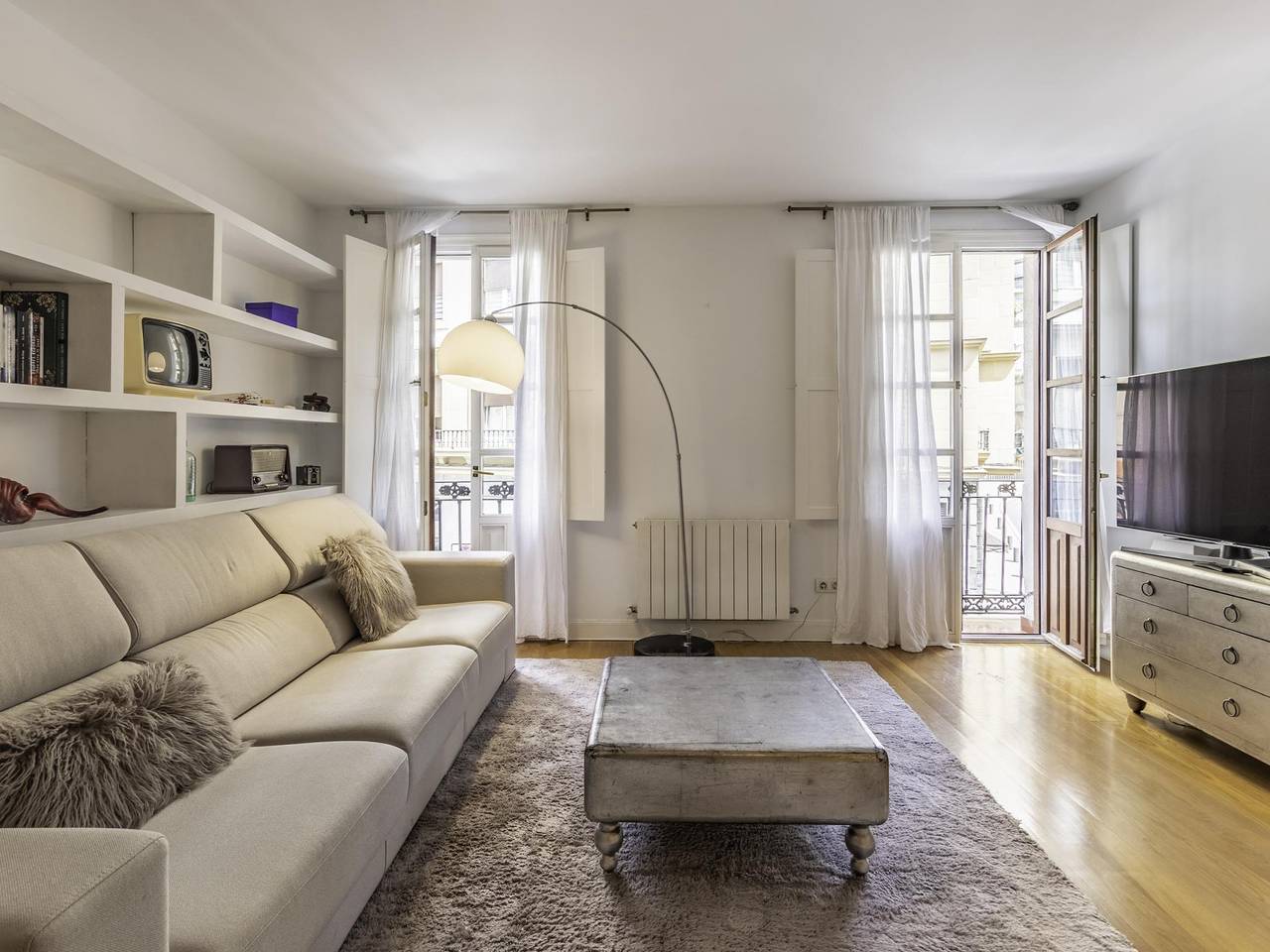 Geheel vakantieappartement, Vakantieappartement voor 4 personen met balkon/terras in Ibaiondo, Bilbao