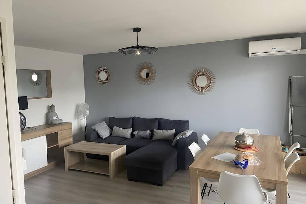 Entire apartment, Apartment 'Les Balcons du Soleil Near Spa' with Private Terrace, Wi-Fi, Air Conditioning in Saint-Paul-lès-Dax, Dax region