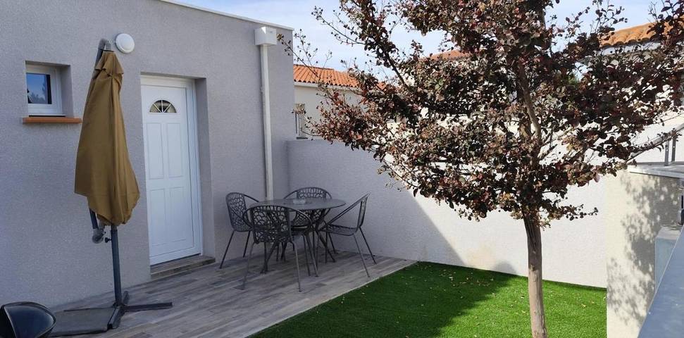 Gîte pour 4 personnes, avec jardin à Millas - 2