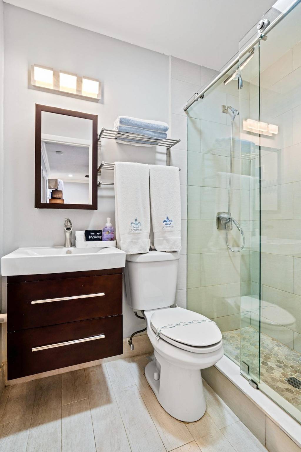 Entire apartment, Wilton Manors 2Br Charm! Walk to the Drive in Wilton Manors, Broward County