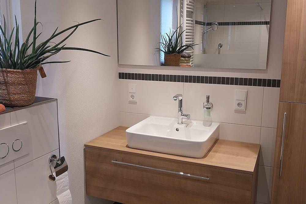 Ganze Wohnung, Gemütliche Ferienwohnung mit Terrasse und Wunderschönem Garten in Mastershausen, Hunsrück
