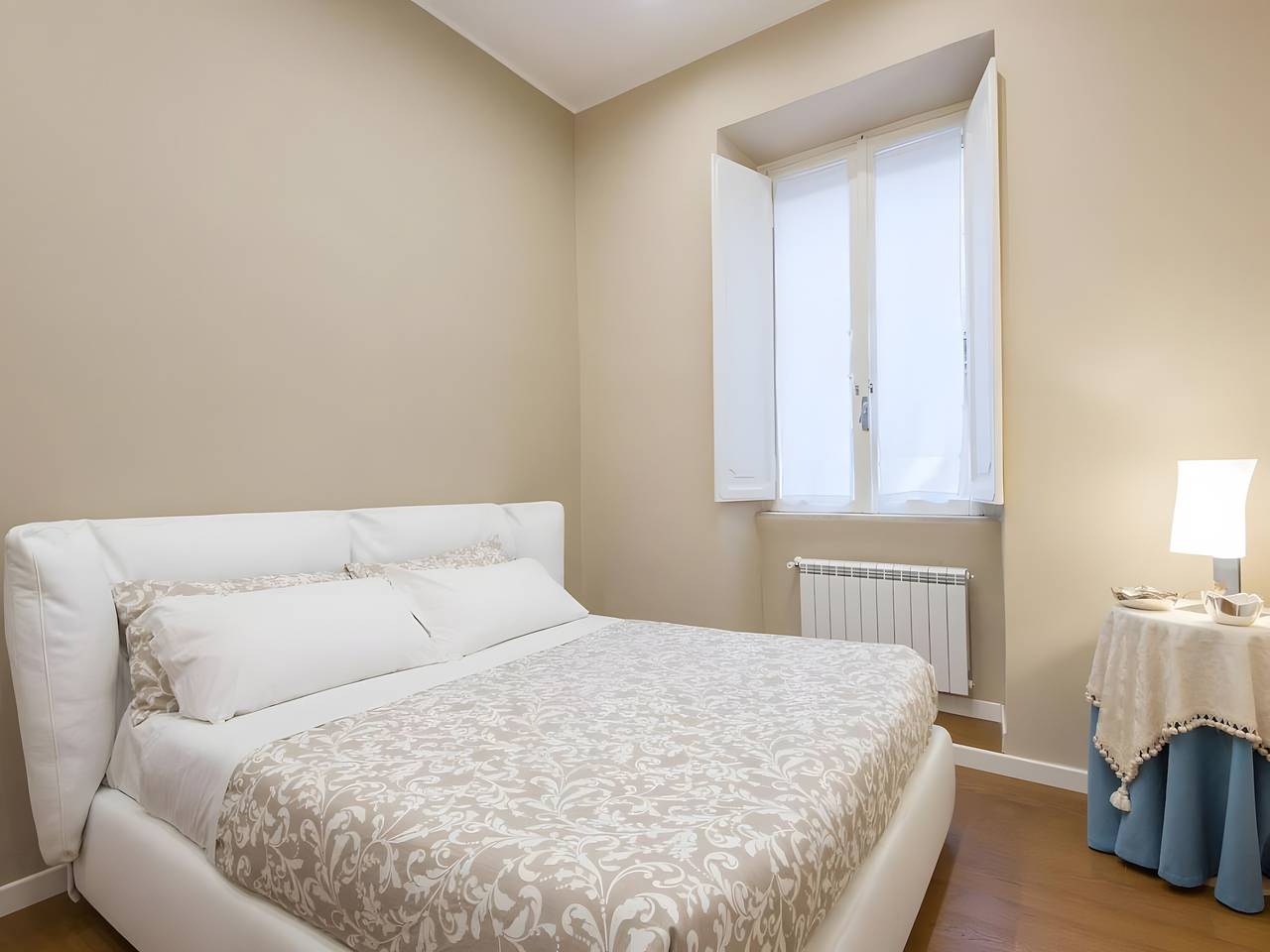 Geheel appartement, Appartement 'White House In Rome' met Wi-Fi en Airconditioning in Centrum van Rome, Rome