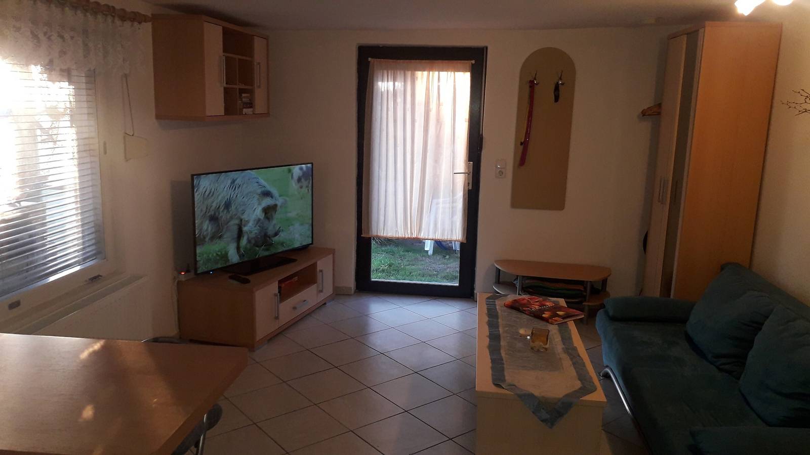 Estudio entero, Apartamento estudio 'Ferienwohnungen Hiddenseeblick 3' con vistas al mar, terraza compartida y Wi-Fi in Dranske, Rügen