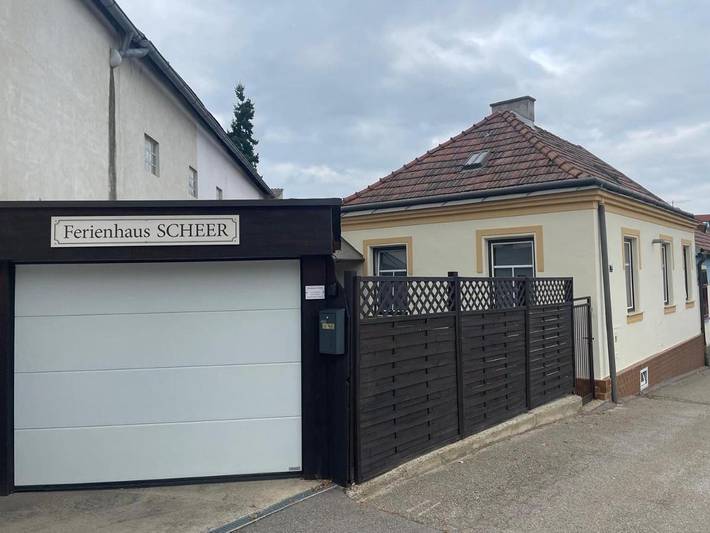 Ferienhaus für 6 Personen, mit Terrasse und Garten