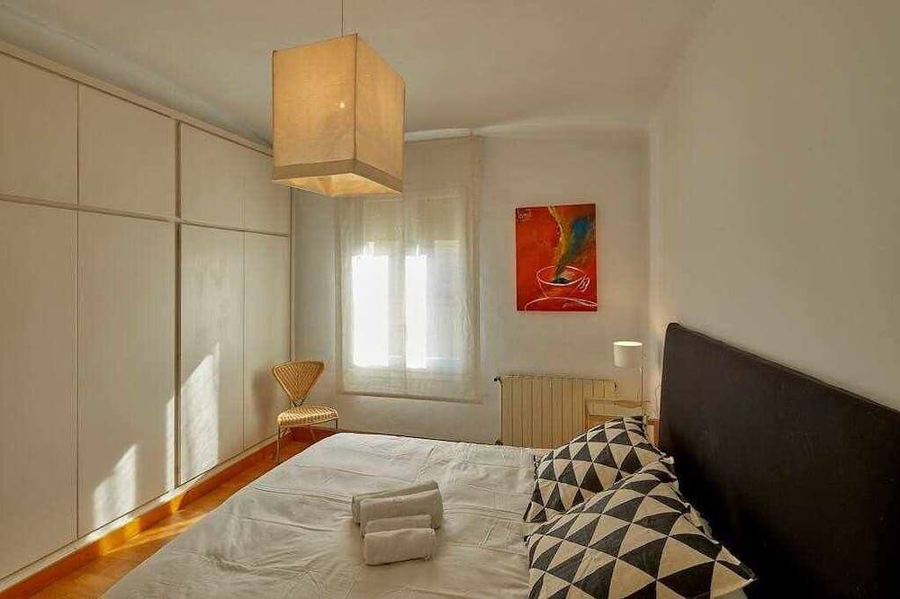 Ganze Wohnung, Elegante Wohnung mit einer großen Terrasse in Girona, Gironès