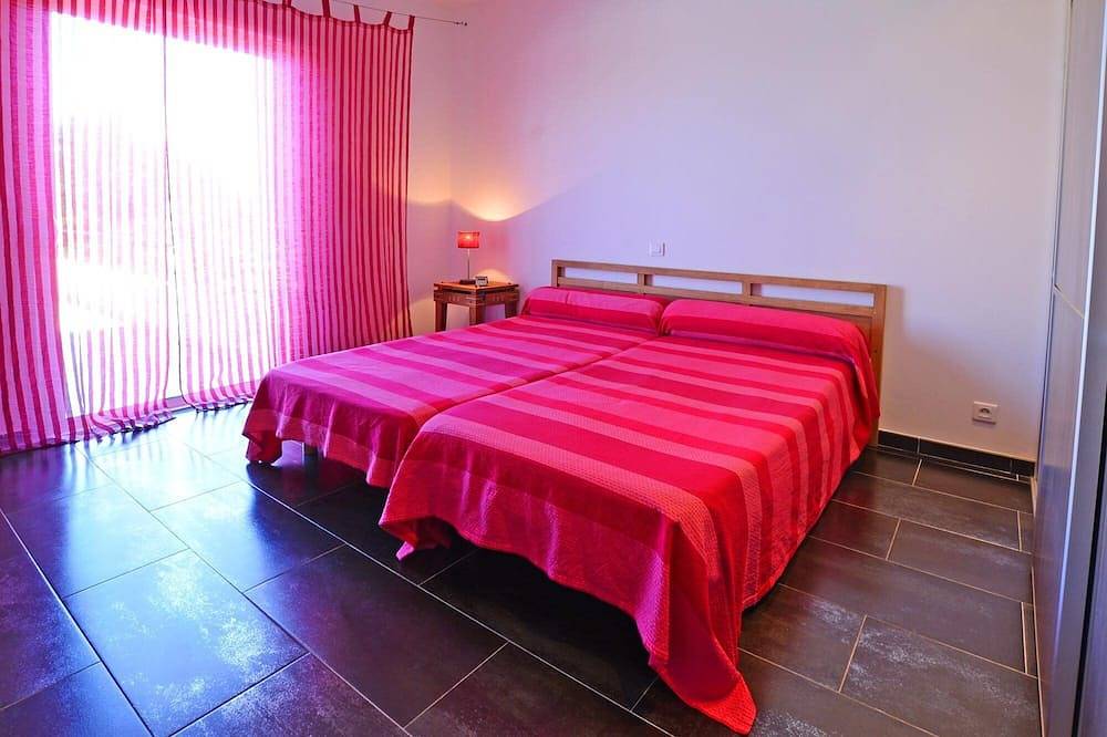 Villa contemporanea,aria condizionata-160m2,piscina,2mn dalle spiagge-dai negozi in Algajola, Calvi e dintorni