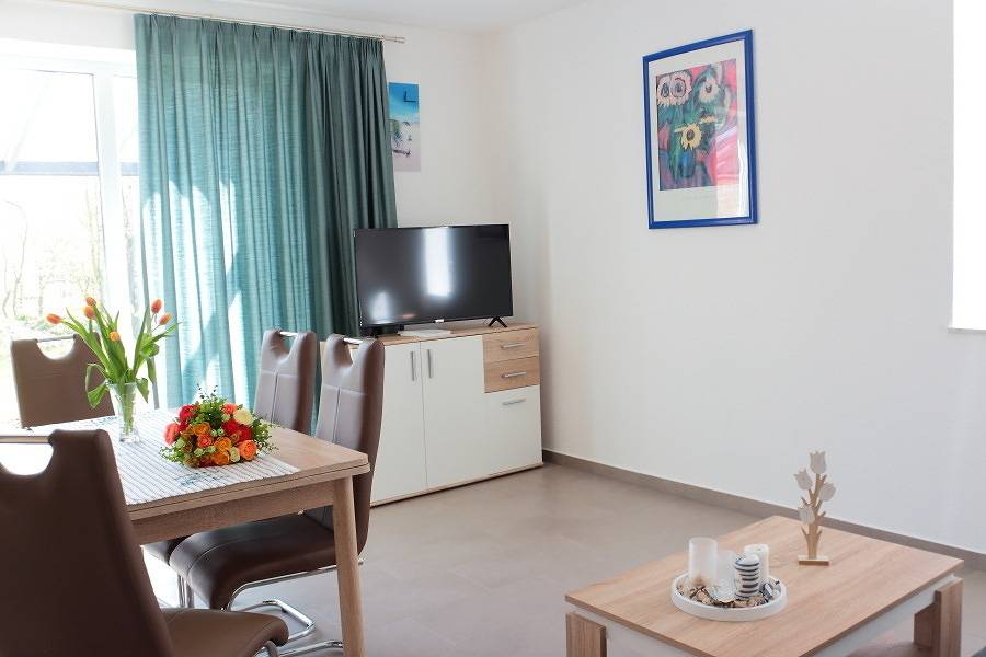 Haus 4711 rechtes Haus in Tossens in Tossens, Butjadingen