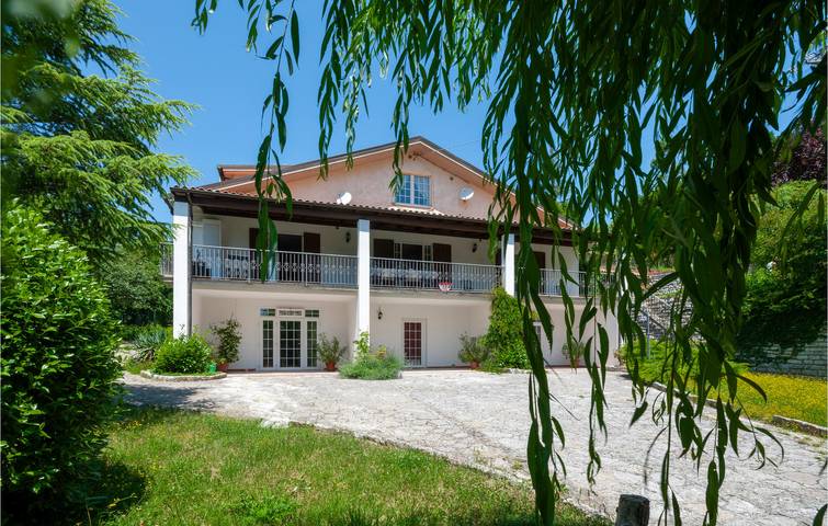 Ferienhaus für 10 Personen, mit Pool und Terrasse, kinderfreundlich in Italien - 3