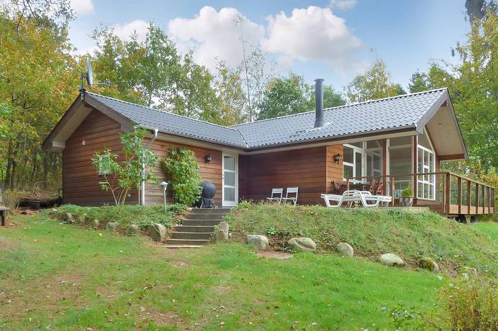 Ferienhaus für 6 Personen, mit Terrasse, mit Haustier in Bryrup