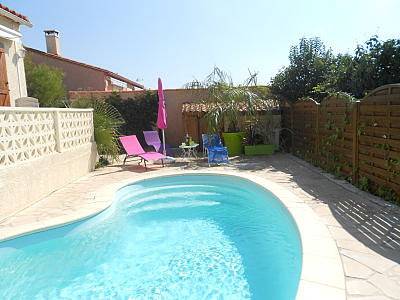 Villa pour 5 personnes, avec terrasse ainsi que jardin et piscine à Canet-en-Roussillon