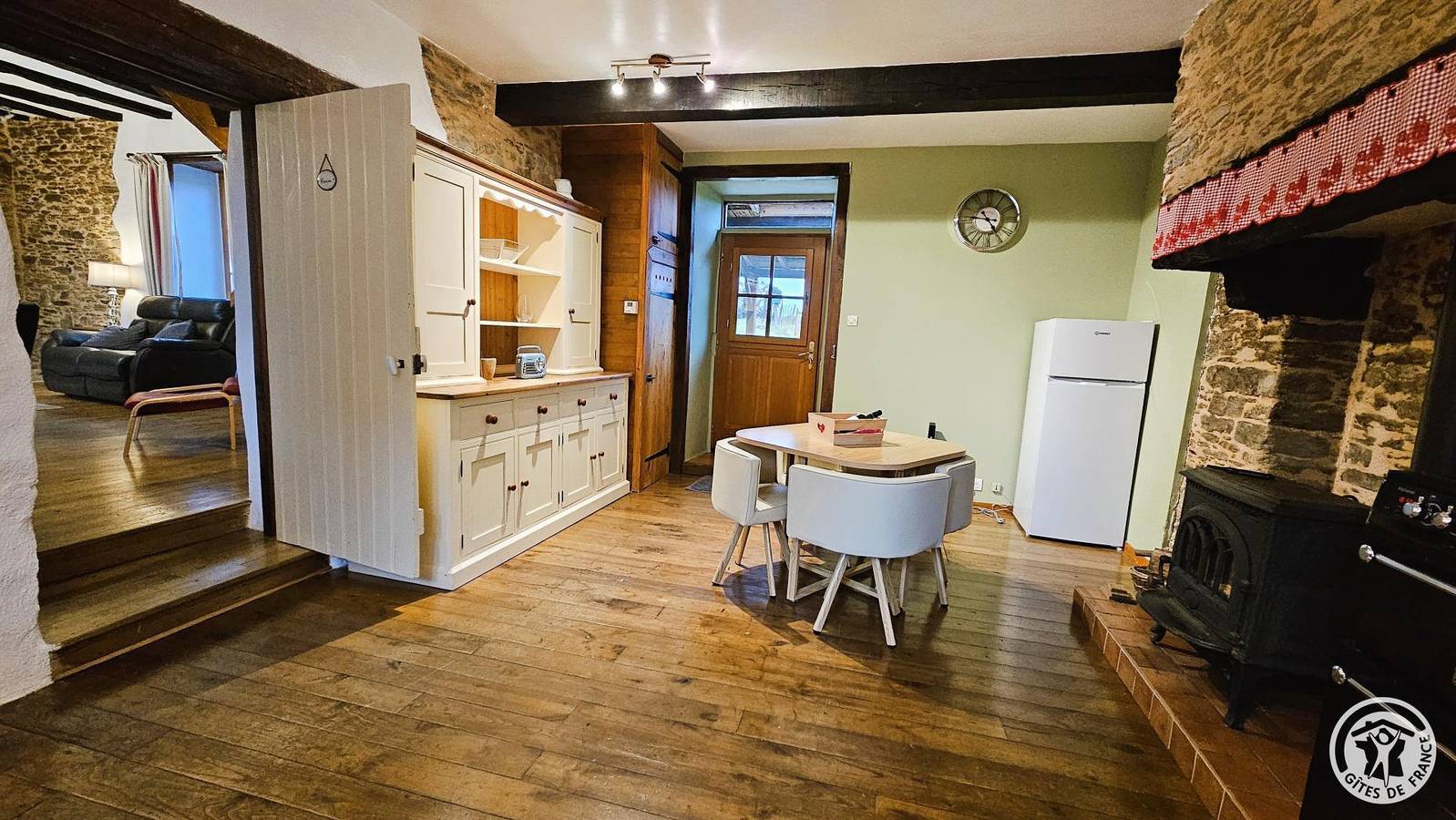 Le Chant des Oiseaux in Saint-Aurélien, Brive-la-Gaillarde und Umgebung