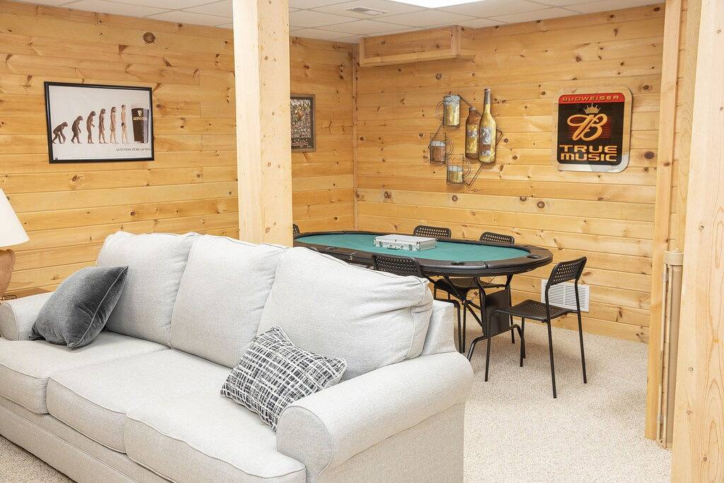 5 bd3bth cabin- Ev - Santa Claus & Holiday World in Indiana